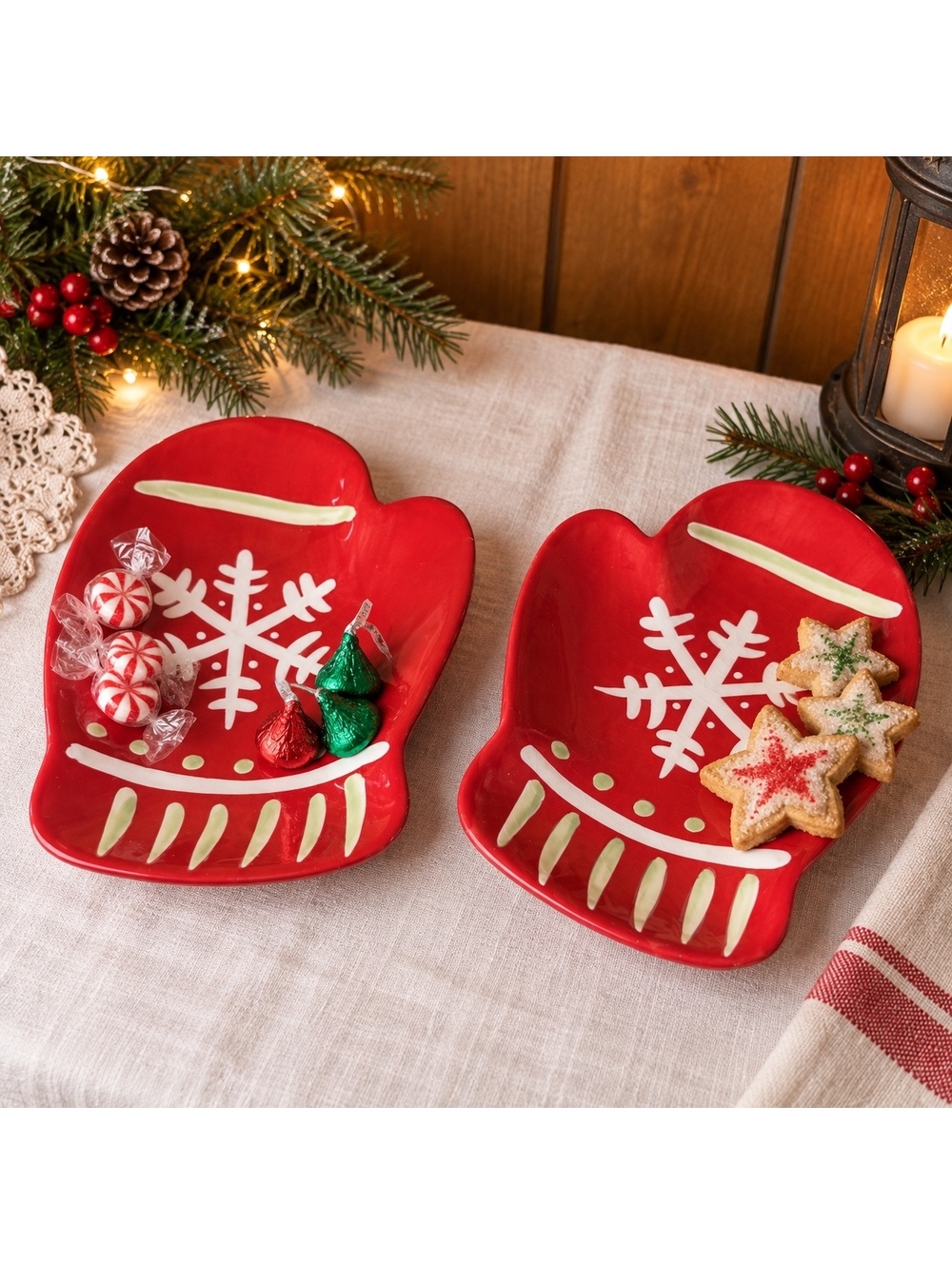 Vintage Hallmark Christmas Mitten Serving Dishes Set of 2 NOS in Box